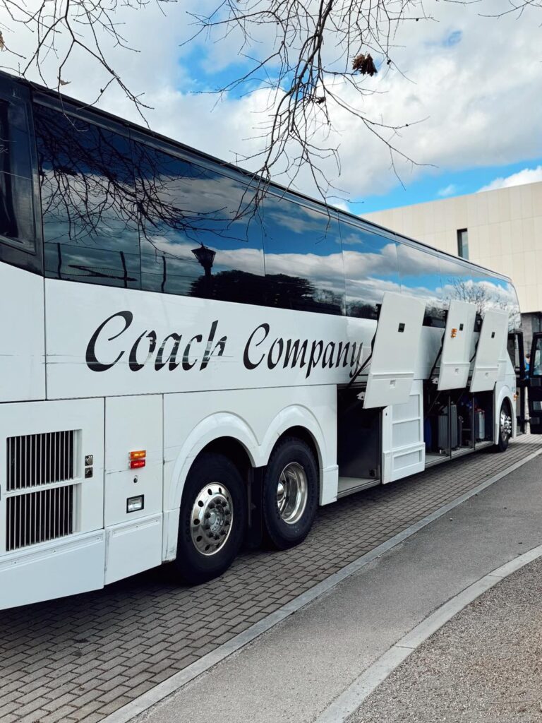 Wedding Transportation Made Easy: Why Charter Buses Are the Perfect Choice